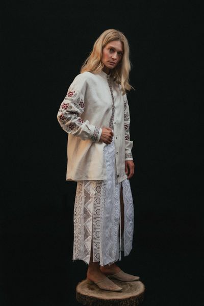 Вишиванка жіноча Svarga - Вишневий цвіт (молочна), 40 40045 фото