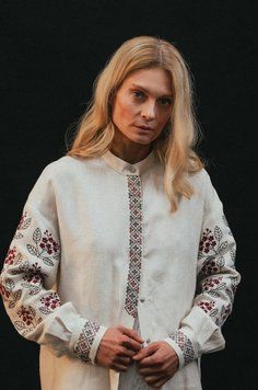 Вишиванка жіноча Svarga - Вишневий цвіт (молочна), 44 40047 фото