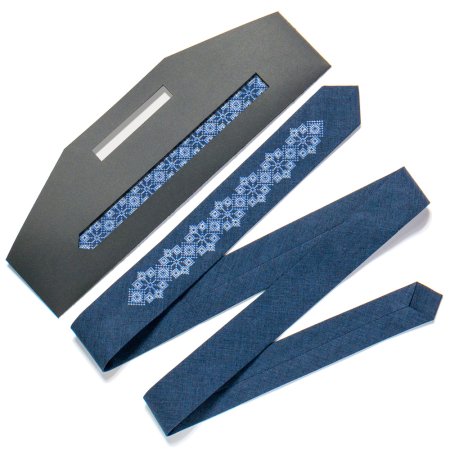 Вышитый галстук - №720