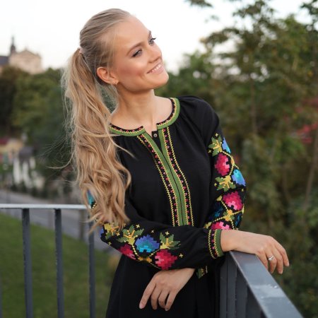 Платье вышиванка Svarga - Ксения, чёрное 42